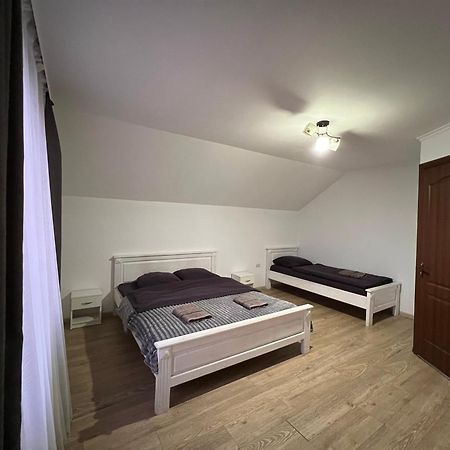 Harmony Lazeshchyna Exterior foto